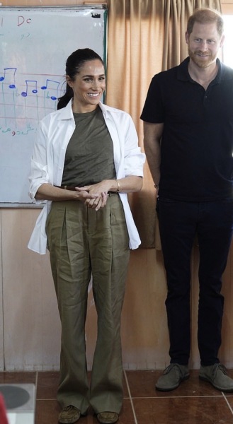 Royal Style: Hoping for Yuletide shimmer, but not too many green coats!