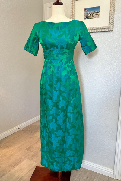 Wedding outfit for a black tie do in Portugal in July