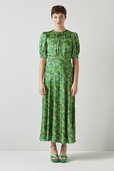 Is this too casual for a wedding?