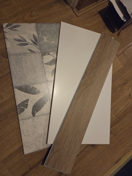 Which wall paint with this?