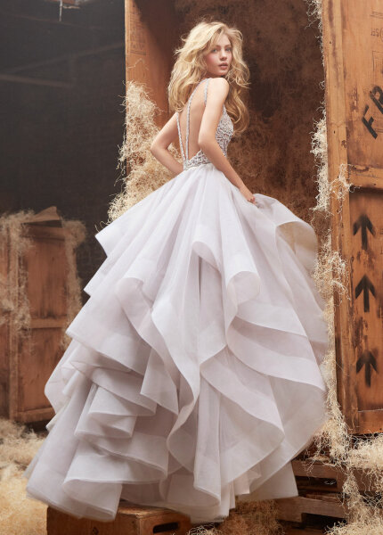 Elopement, what to wear?