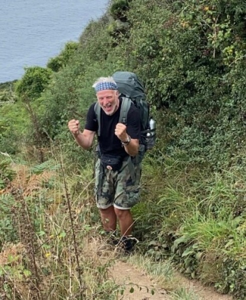 Thread 25 : To feel disappointed - and disgusted and vindicated now too - after reading this in The Observer about the author and her husband from The Salt Path book and film?