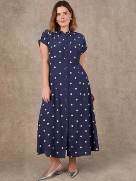 Smart casual summer clothes for trip - plus size