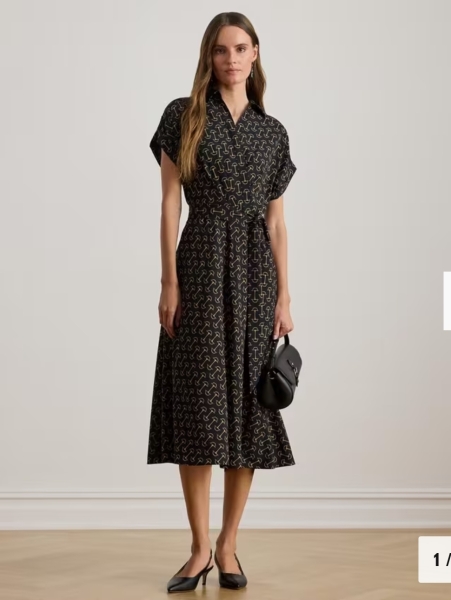 What shoes with this Navy Dress for formal dinner