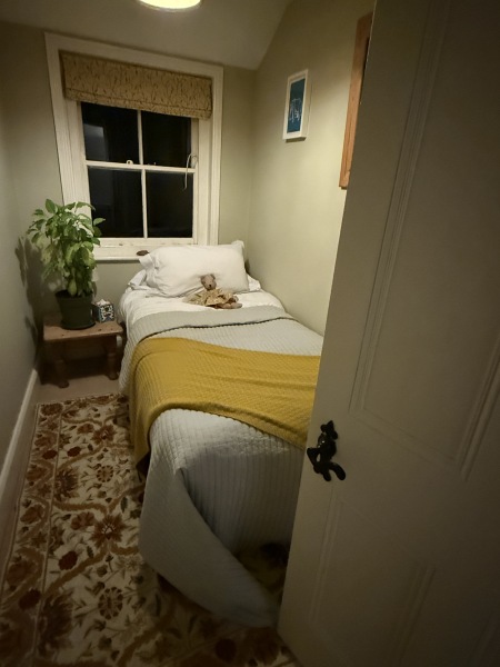 How would you dress the box room - to sell?