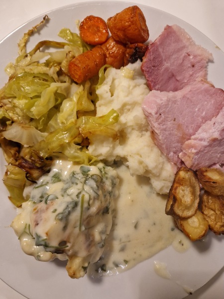 Meal planning, sharing recipes and ideas to make the weekly budget go further.