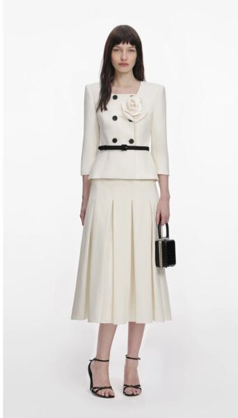 Modest/chic registry wedding outfit!