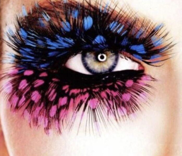 Please help me with false lashes