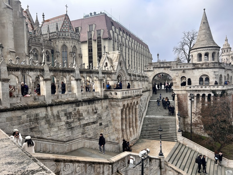 Come and tell us your dull and unexciting news 35: Calmly through the day