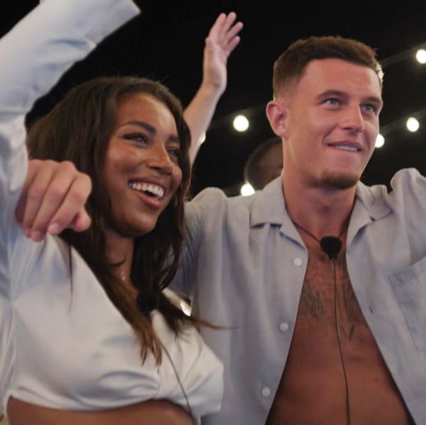 Love Island All Stars - Thread 2