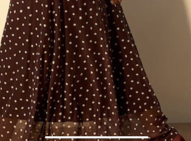 Help please. What colour shoes/bag?