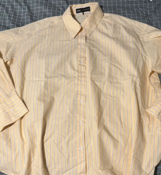 Can someone style this shirt!