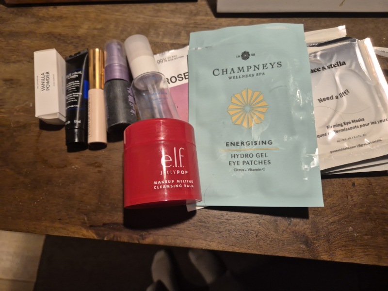 Can’t stop buying & hoarding beauty treats? You’re in good company here!