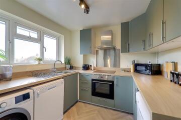 Family home or show home? - how to style for photos?