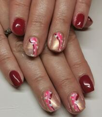 I want to see your nails!