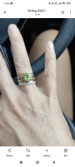 Show me your ‘dainty’ engagement rings :)
