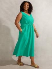 Smart casual summer clothes for trip - plus size