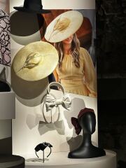 Royal Style: Hoping for Yuletide shimmer, but not too many green coats!