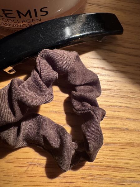 AIBU to really not like hair bows on grown ups?