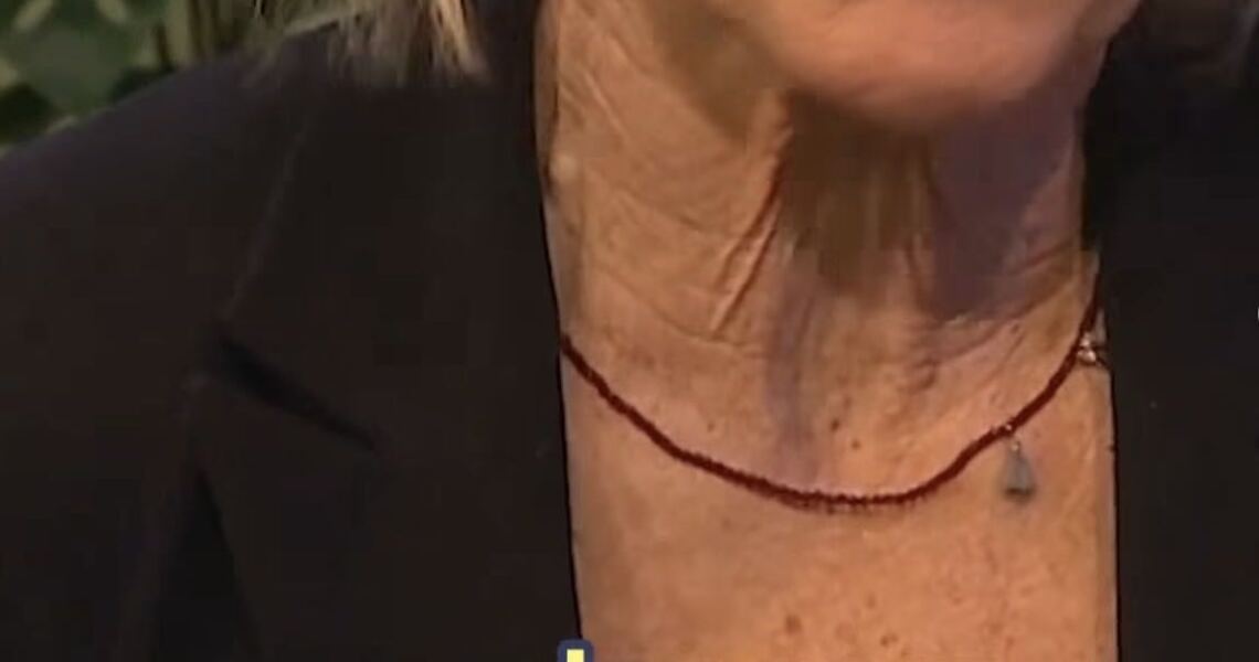 Does anyone know where I can find this necklace?