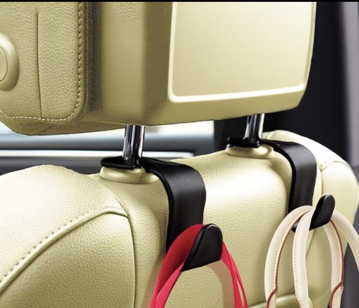 When driving, where do you put your handbag?