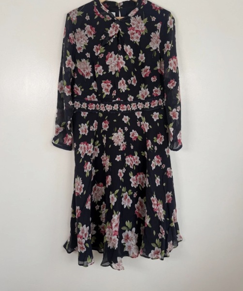 Suitable for April Wedding