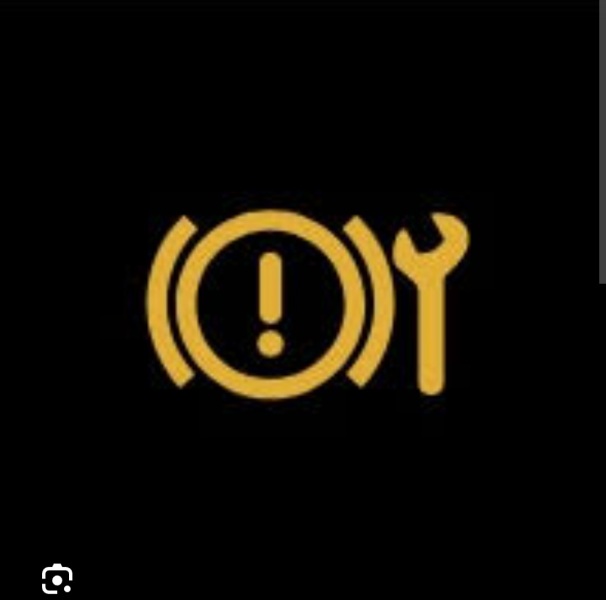 Does anyone have a Nissan ? Warning light on ...