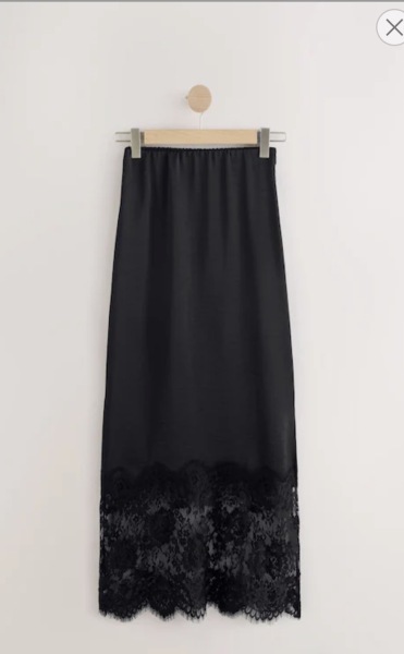 Help me style this skirt