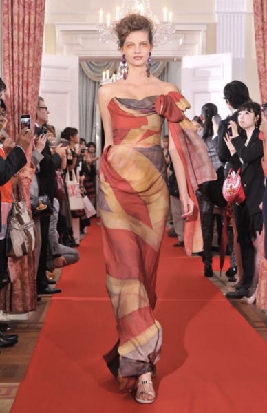 Help me dress for posh Denmark summer wedding