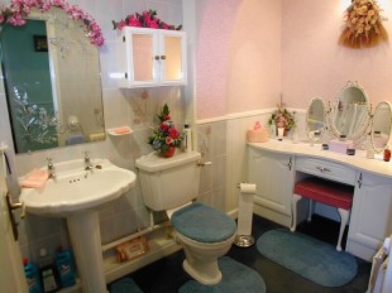 Does anyone have a table in their shower?