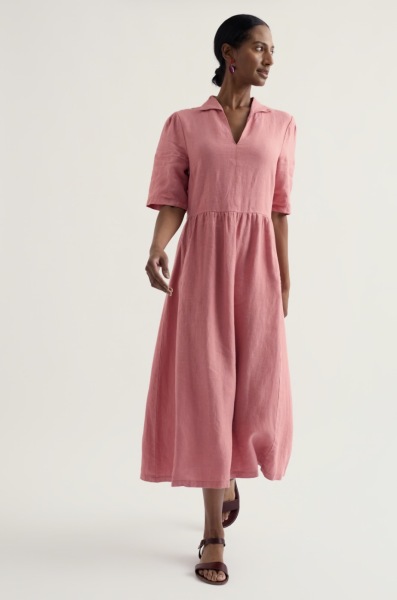 Knee length summer dresses with waist tie or elastic. Not clingy!