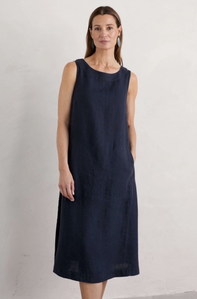 Knee length summer dresses with waist tie or elastic. Not clingy!