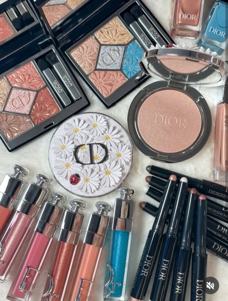 Beauty chat - freebies/gifts with purchase/offers THREAD TWELVE