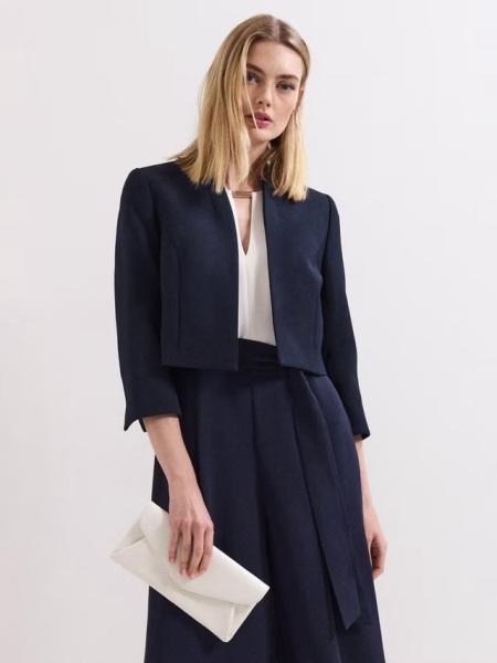 Smart casual summer clothes for trip - plus size