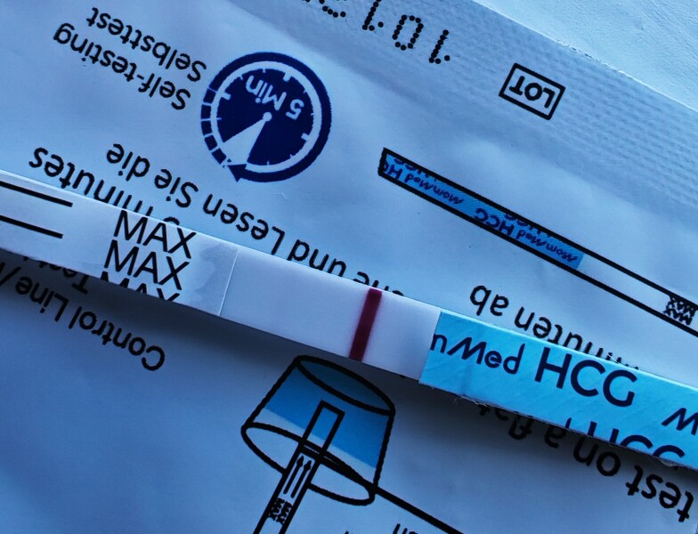 9DPO - faint positive or delusion? 😂
