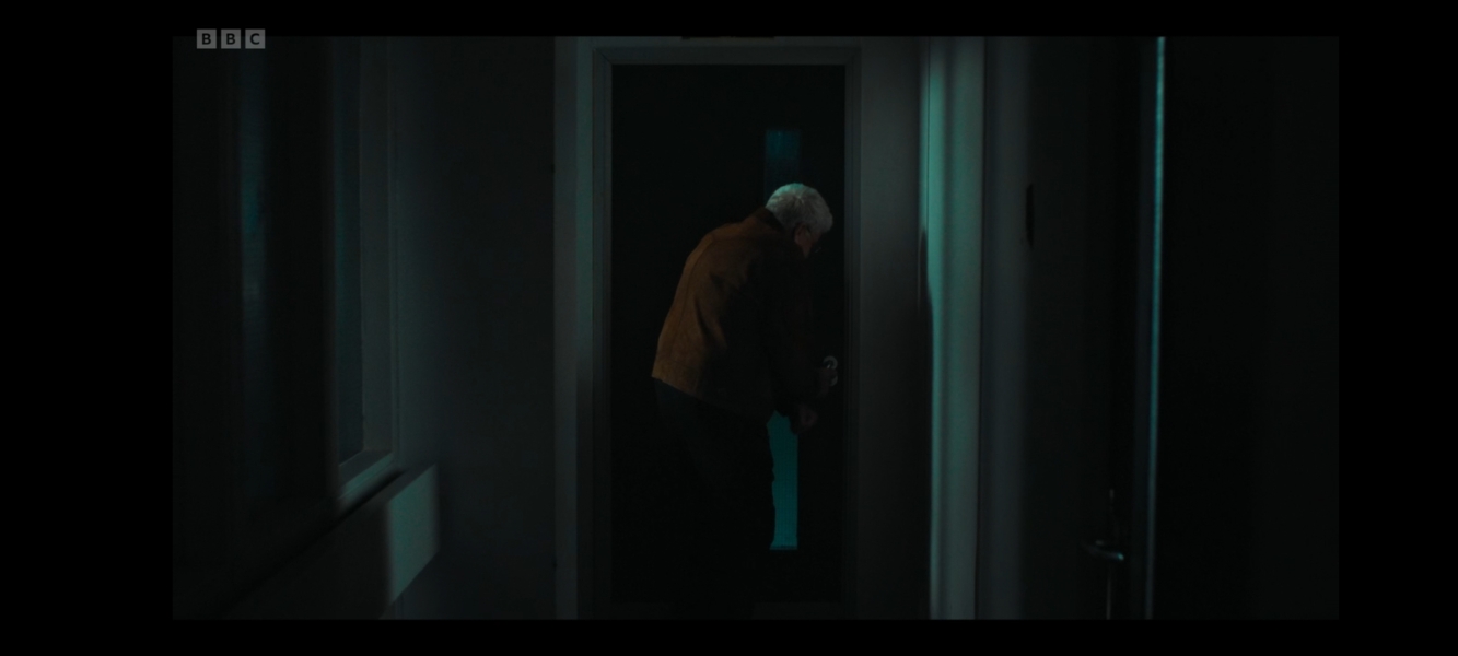 THE CAPTURE S3 - sun 8th March - bbc 1 9pm - TV PACE NO SPOILERS