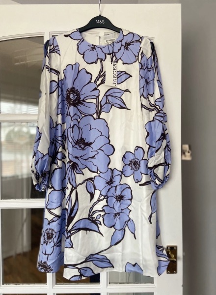 Suitable for April Wedding