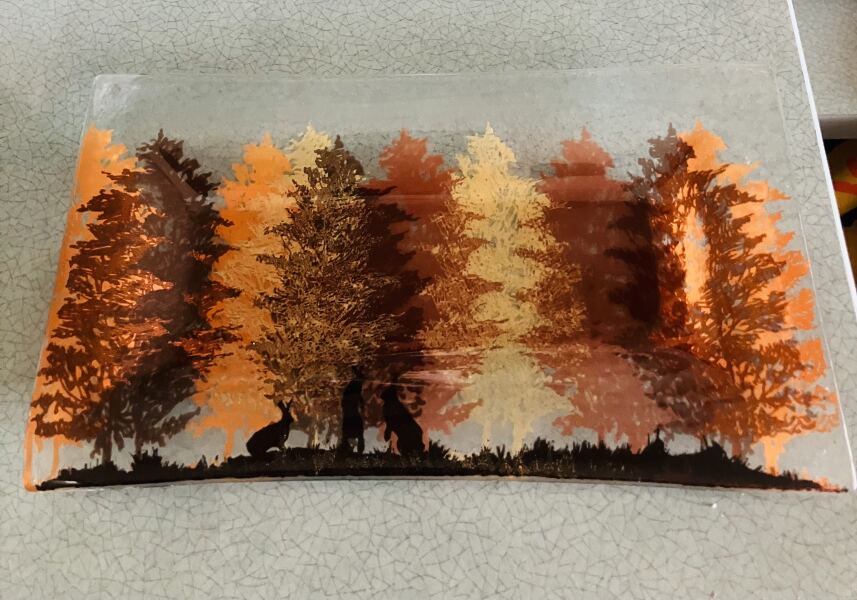 Anyone recognise this glass dish?