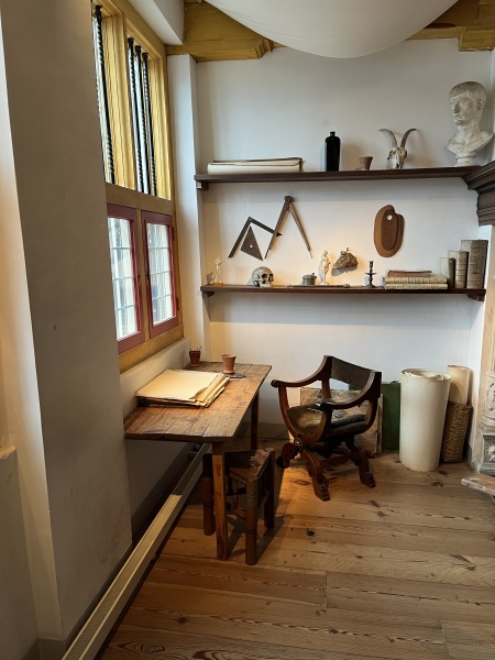 Thread 46 Starmer: Meloj kaj kastoroj sur monbiletoj, arbaro de kolero