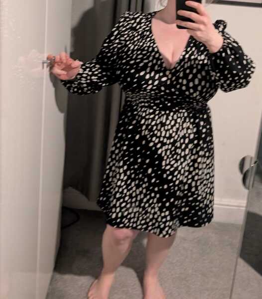 Looking for fashion for my thick waist, big boobs and weight gain