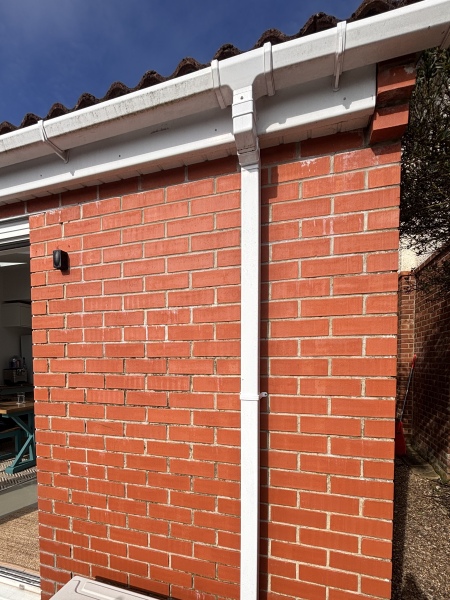 Do you have a Brabantia Wall Fix Clothes Airer?
