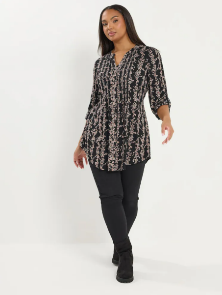 Smart casual summer clothes for trip - plus size