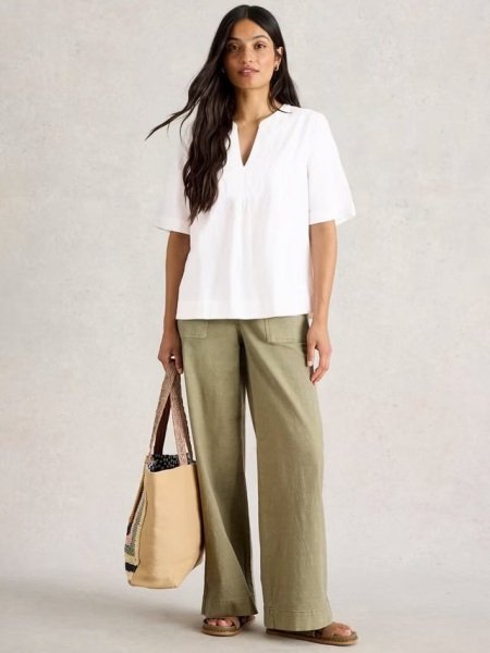Smart casual summer clothes for trip - plus size
