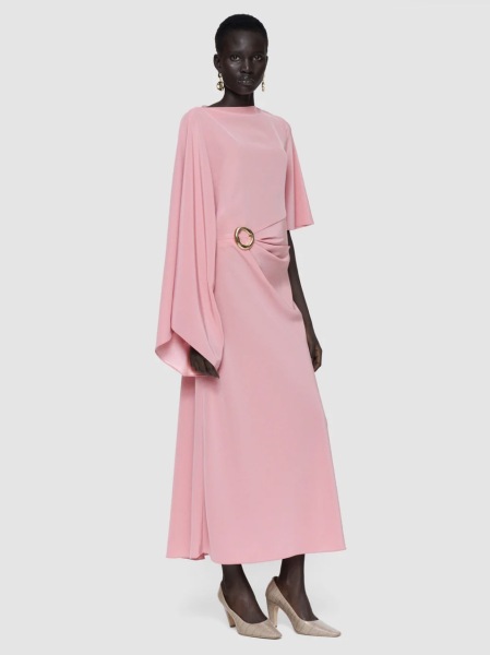 Help me dress for posh Denmark summer wedding