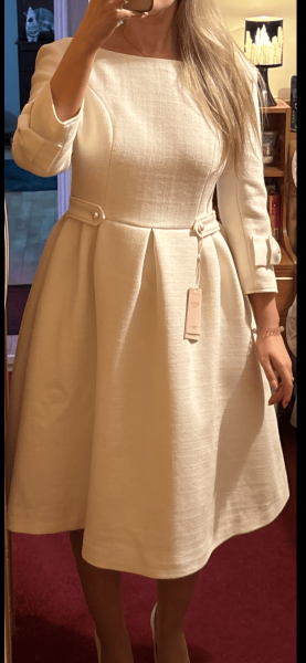Does you think this dress looks ok fit-wise?