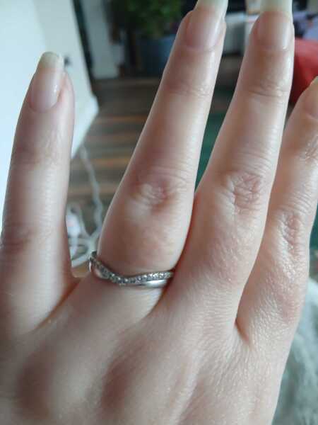 No engagement ring just wedding ring