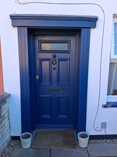 Rotten door surround