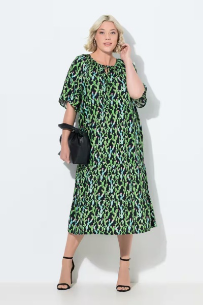 Smart casual summer clothes for trip - plus size