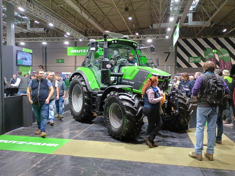 The Bluestocking  women's Pub- spring is sprunging and MN's name generator can do one!