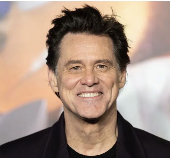 Jim Carrey is unrecognisable!